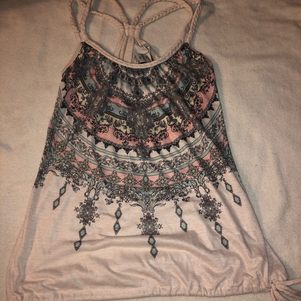 Cute tank top. Printed design with rhinestones. XS